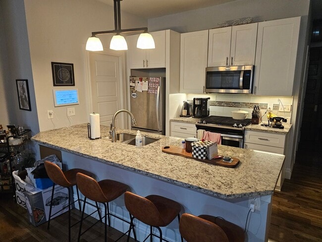 Photo - 1830-1832 Russell Blvd. Unit 1832 (1F)