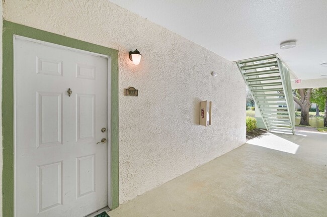 Photo - AVAILABLE January 2026 - 1/1 Condo - Across from Coconut Point - No Pets