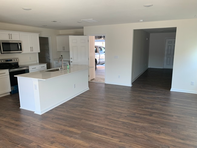 Kitchen and door to garage - 1143 Aspen Ter