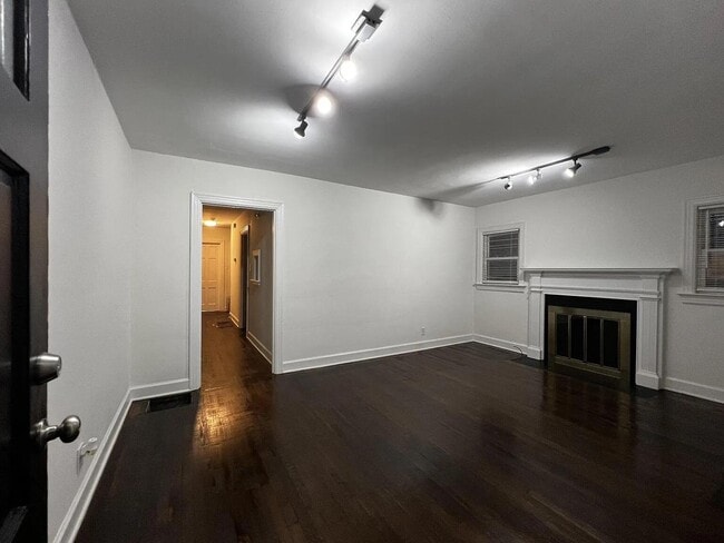 Photo - 2034 Nashville Ct