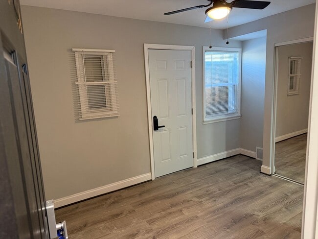 Photo - 3236 Lohrs Ln Unit BB AVAILABLE $600 BB