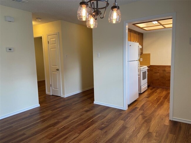 Photo - 12800 Old San Antonio Rd