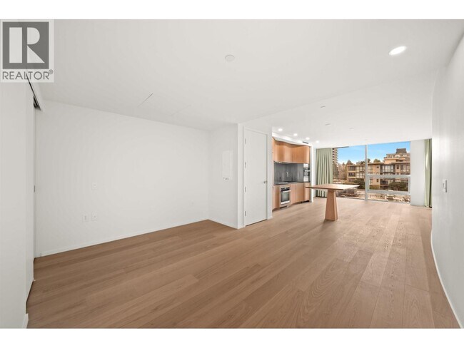 1568 Alberni St Unit 60X