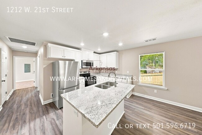 Photo - 1212 W 21st St