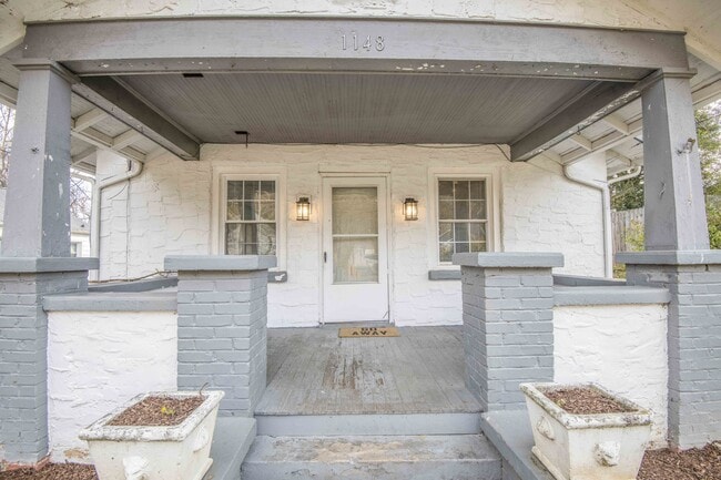 Photo - 1148 Baker Ave