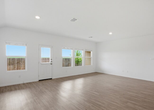 Photo - 4 Bedroom Home with Open Layout and Refrigerator Included