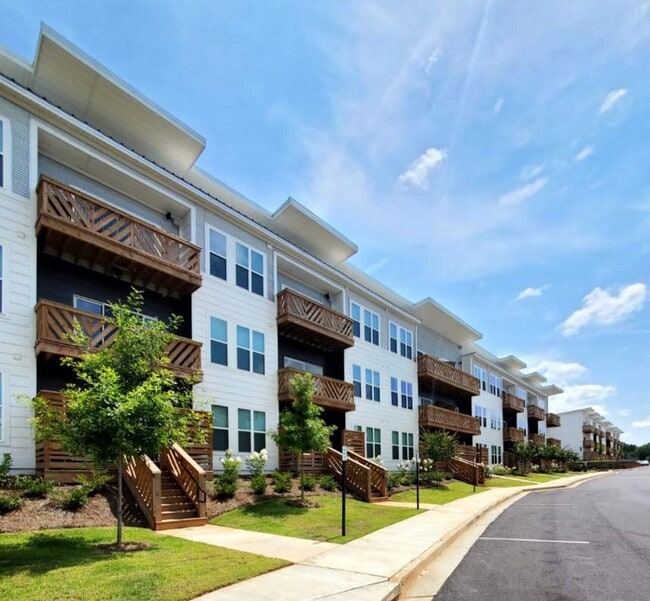 Edificio 2900 - Horizon at Tallassee