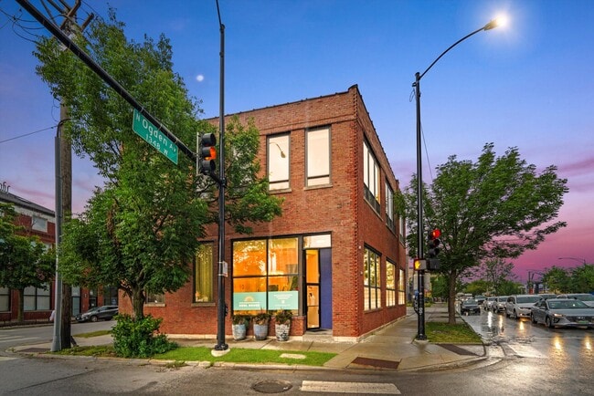 Photo - 300 N Ogden Ave Unit #202