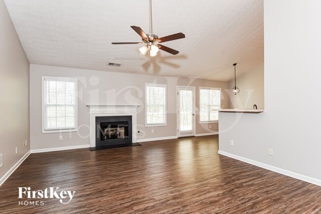 Photo - 42 Kades Cove Dr