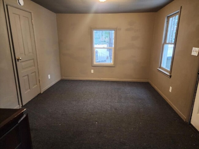 Photo - 1780 Superior St