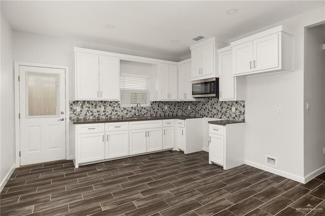 1322 Beverly Ave Unit 3