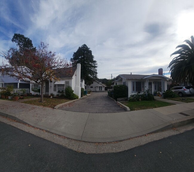 Building Photo - 3 Homes on 1 Lot! 7 Bedroom 4 bath home close to POLY off of Grand Avenue Entrance!!!!