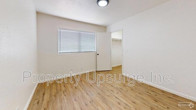 Building Photo - 2061 Rosamond Ave Rental