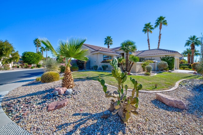 Photo - 36418 Fan Palm Way