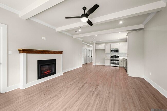 Photo - 8007 Arnold Rd