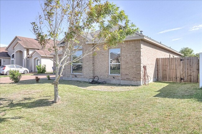Photo - 7317 Taldora St