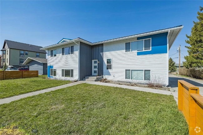 Building Photo - 215 S 19th Ave Unit C Rental