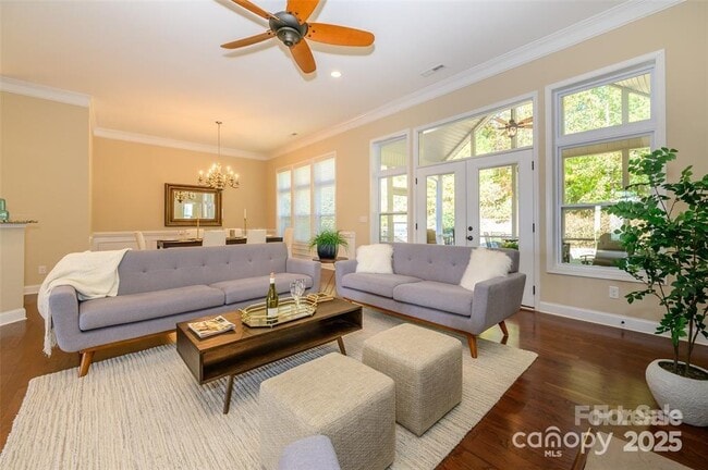 Photo - 4406 Carrington Dr