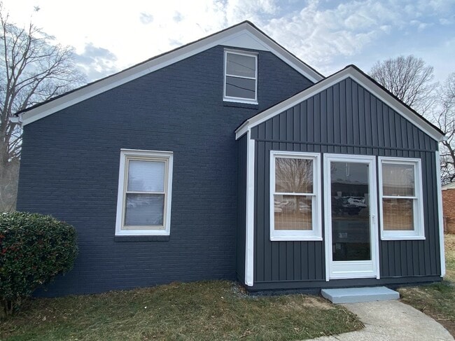 Photo - 4309 Hewitt St