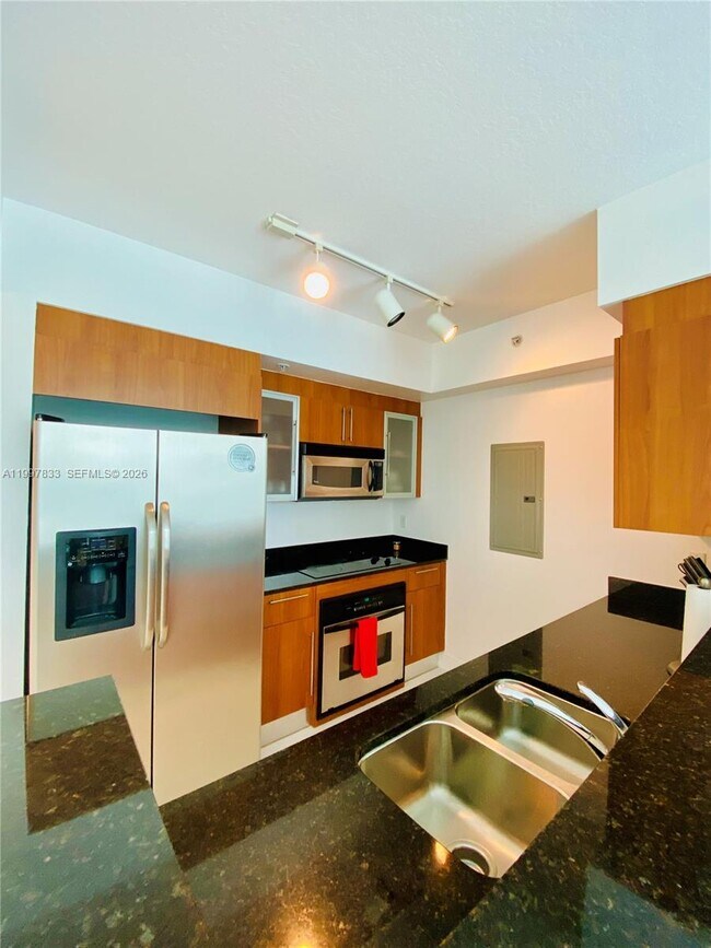 Photo - 325 S Biscayne Blvd Unit 717