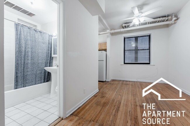 Photo - 638 W Arlington Pl Unit 55G
