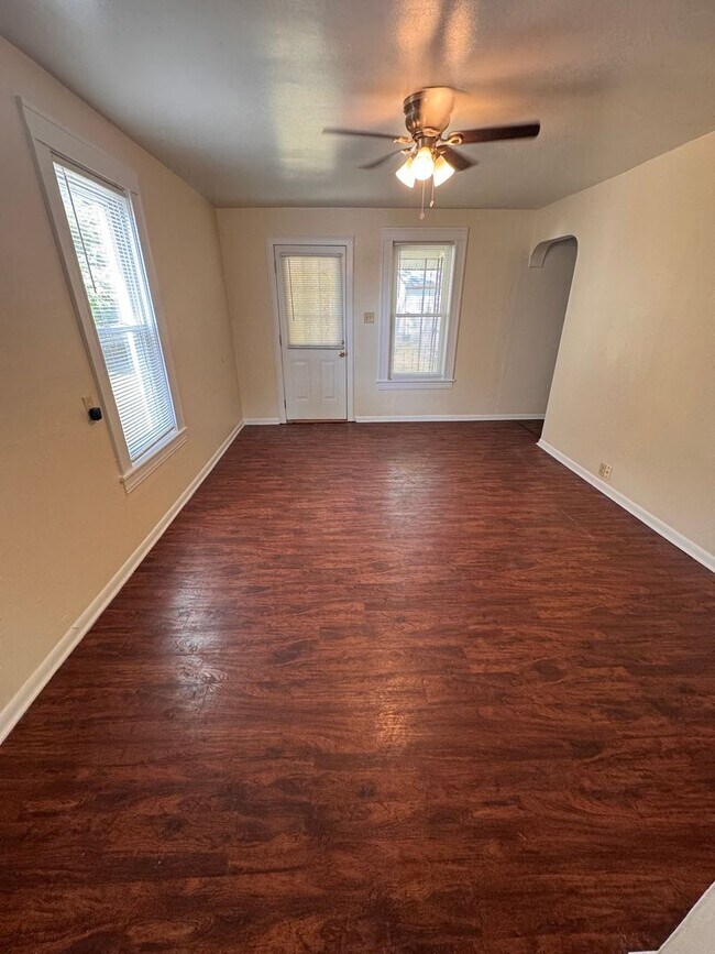 Photo - 22 Cherry St