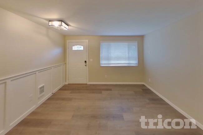 2922 186th Pl NE