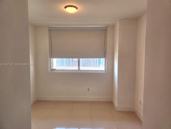 Photo - 244 Biscayne Blvd Unidad 2809