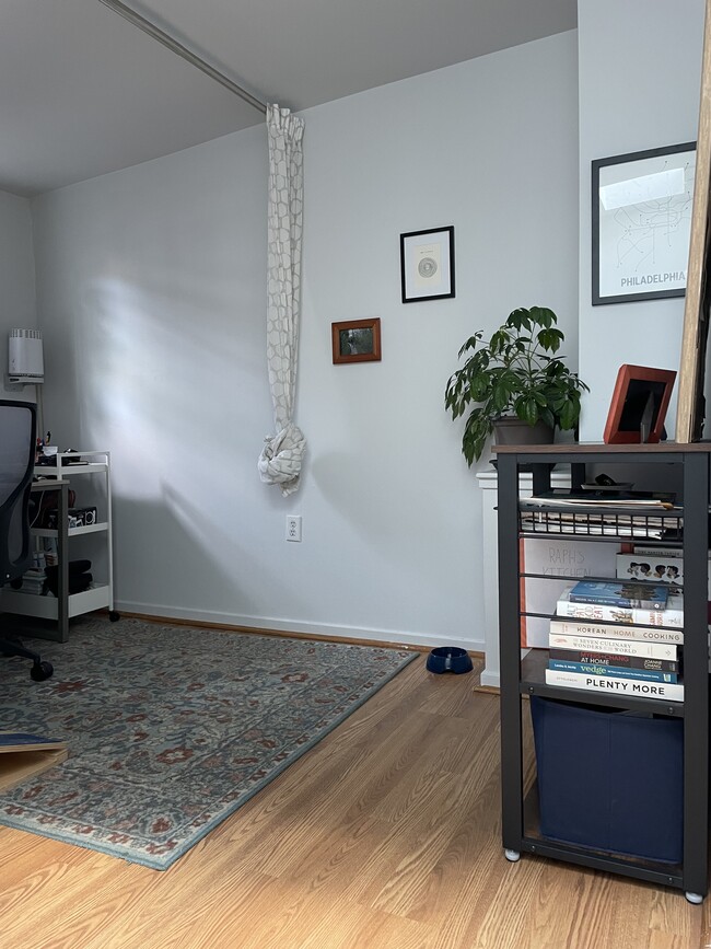 Photo - 2109 Clymer St