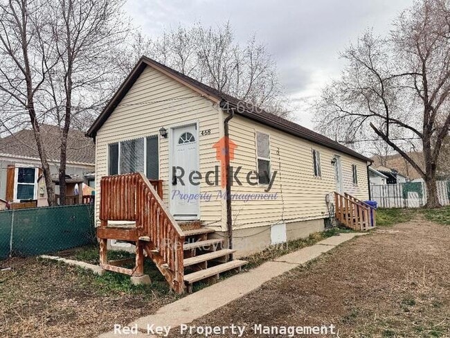 Building Photo - E Vine St Single Family Home