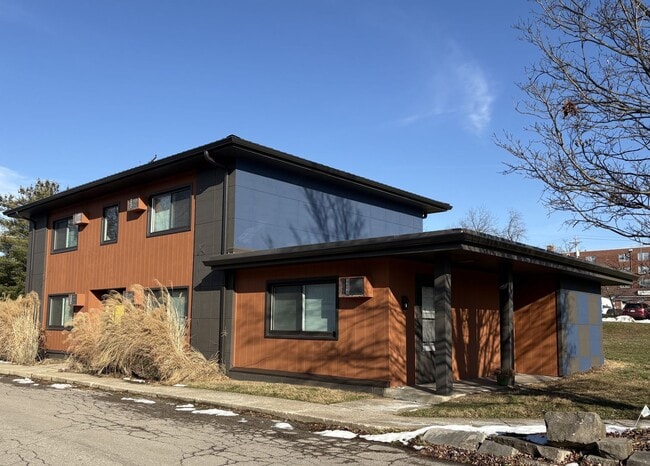 Building Photo - Sassafras Apartments