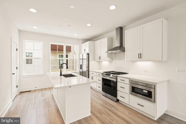 Photo - 7381 Old Airfield Ln
