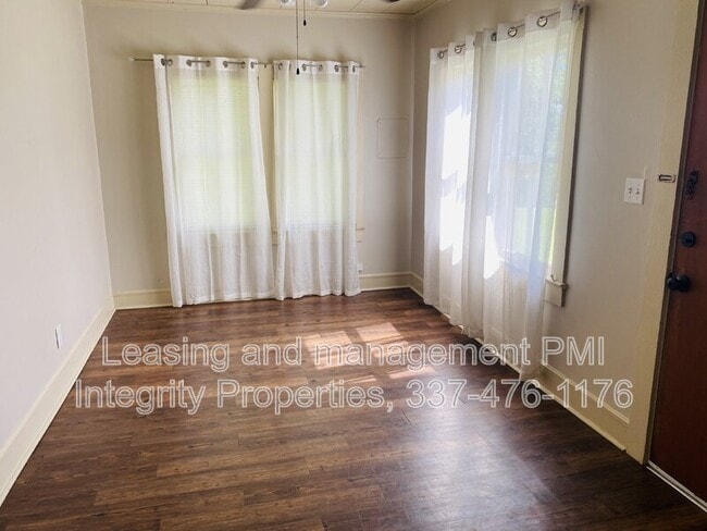 Photo - 306 S Lee Ave