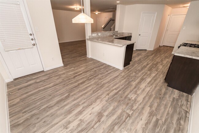 Photo - 12051 Munich Dr