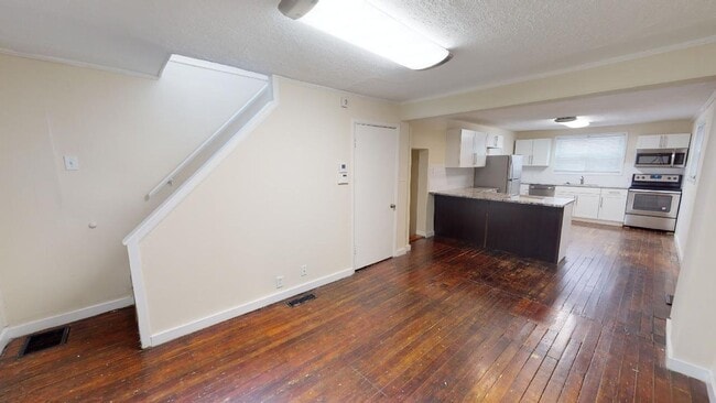 Photo - 153 E Maynard Ave Unit House
