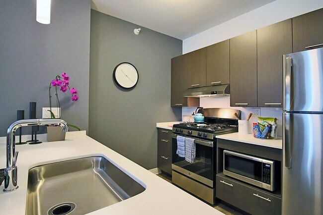 Photo - 632 N Wells St