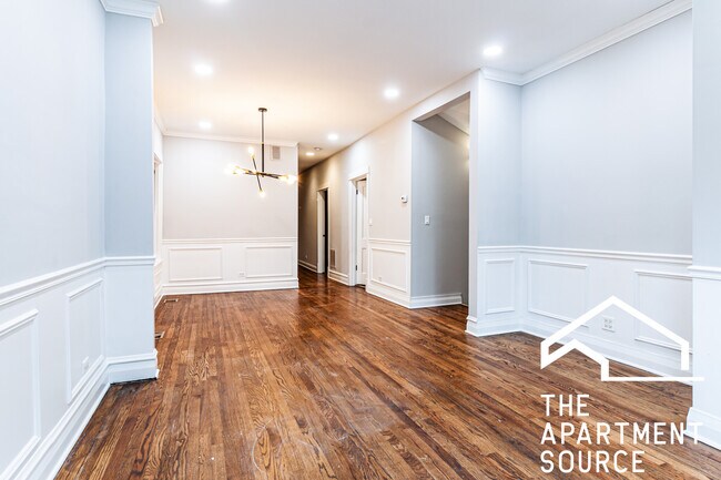 Photo - 2509 W Diversey Ave Unidad 1