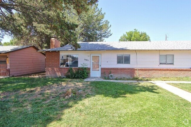 Building Photo - 1505 E Beech St Rental