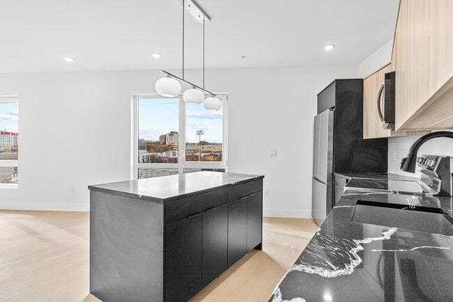 Photo - 2132 N 10th St