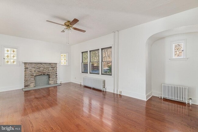 Photo - 20 Easton Rd