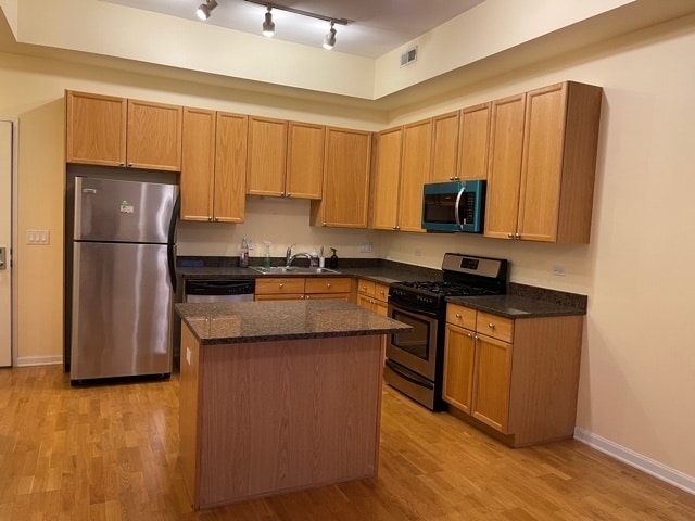 Photo - 1464 S Michigan Ave Apartment Unit 811