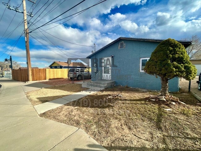 Photo - 2802 Lakeview Ave