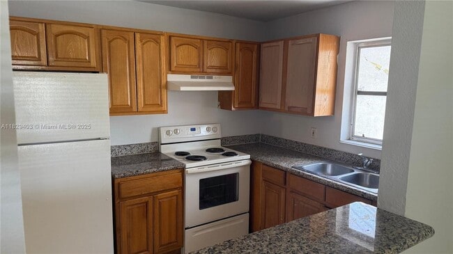 Photo - 4160 NW 21st St Unidad 215-E