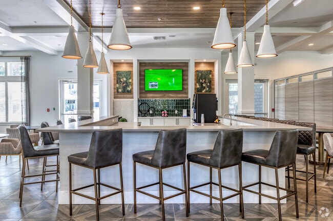 Clubhouse - Palmera Gateway