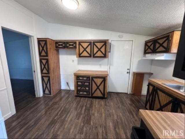 207 E Highland Ave