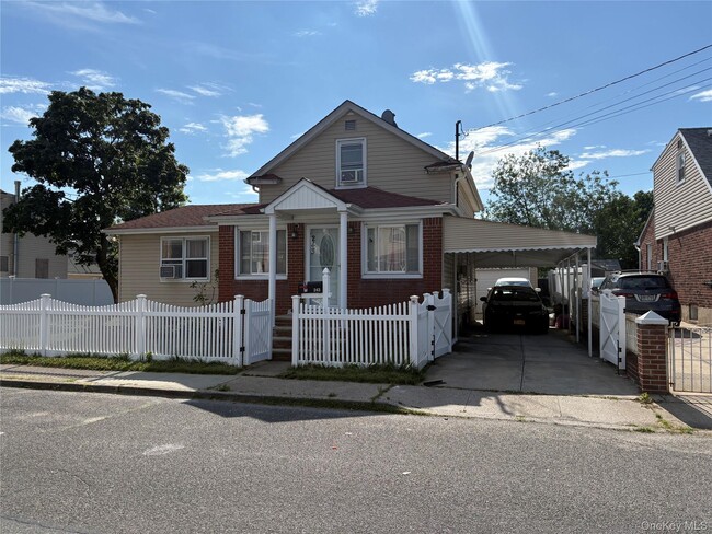 Building Photo - 243 Biltmore Ave Rental