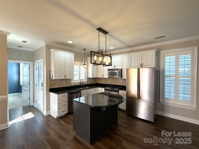 Photo - 1903 Lela Avenue