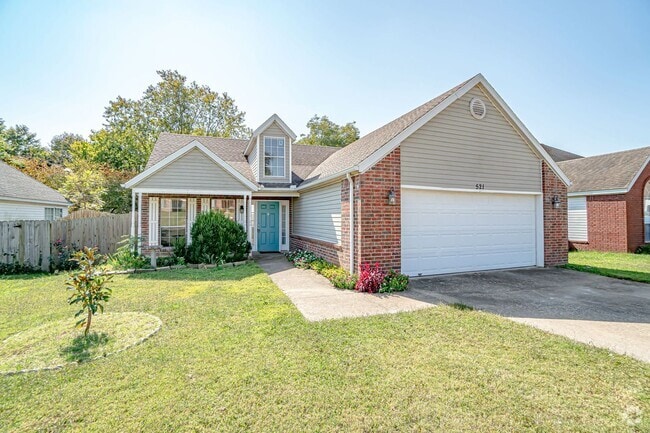 Building Photo - Quaint Family Home in  Springdale