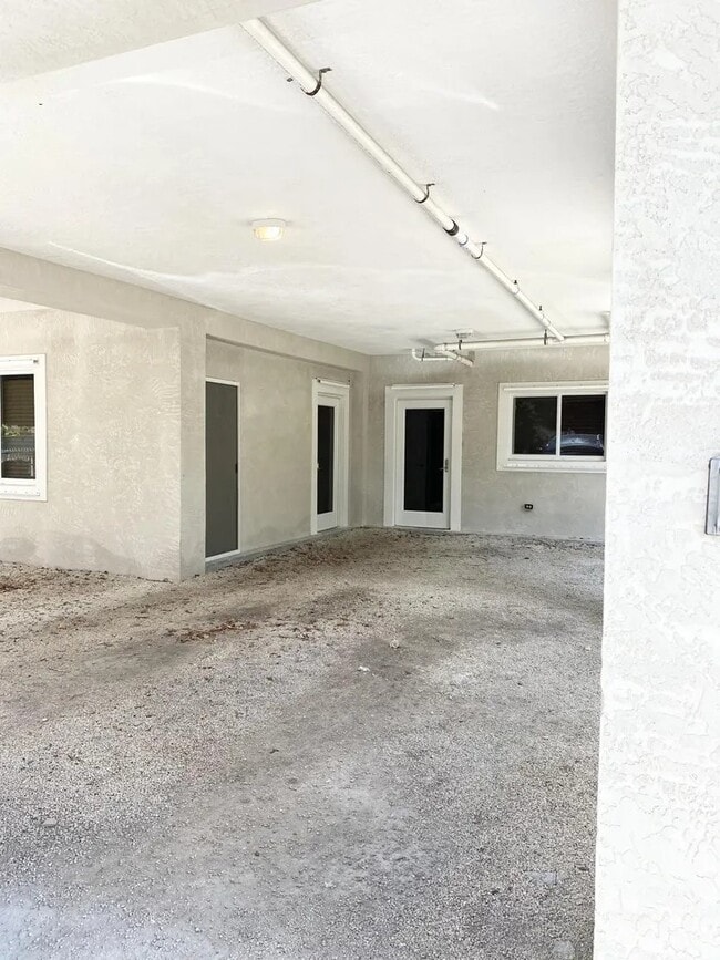 Photo - 263 Gardenia St