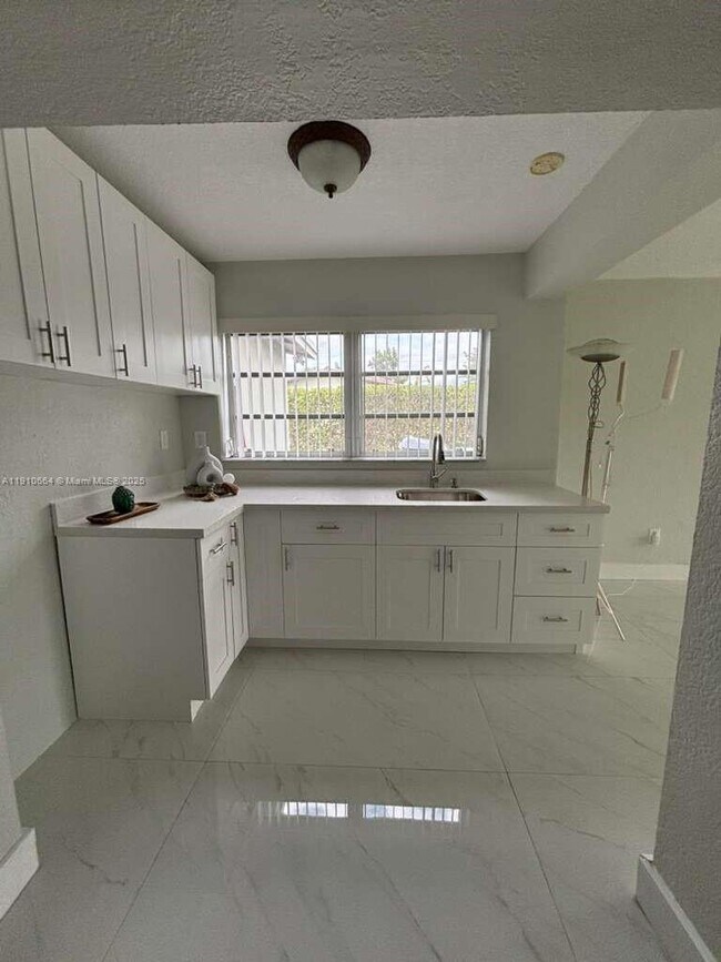 Photo - 16801 NW 72nd Ct Unit 0